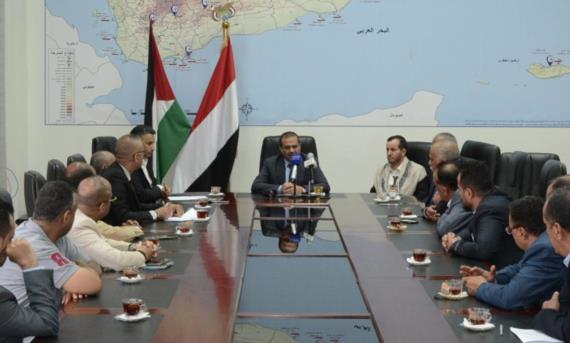 وزير النقل: شركة الخطوط الجوية اليمنية ملك للشعب اليمني ويجب أن تقدم خدماتها للمواطنين من المهرة حتى صعدة