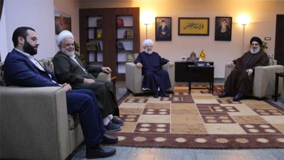 السيد نصر الله يستقبل رئيس الاتحاد العالمي لعلماء المقاومة