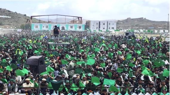 أحرار البيضاء يحتشدون في 3 ساحات مركزية إحياءً للمولد النبوي وتجديد الولاء للسيد القائد
