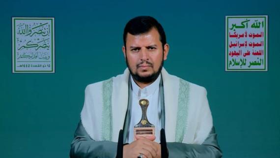 السيد القائد: السكوت أمام جرائم العدو الإسرائيلي إساءة كبيرة للإنسانية السيد رئيسي كان قائدا إسلاميا يحق للأمة أن تفتخر به