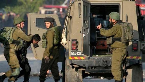 حملة اعتقالات واسعة تطال 20 فلسطينيا من الضفة الغربية