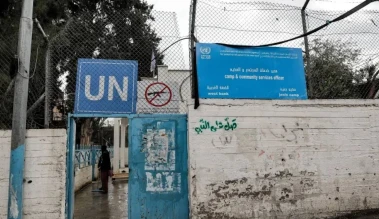 العدو الصهيوني يقطع المياه والكهرباء عن مقرّات 