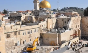 محافظة القدس: العدو يُكرِّس سيطرته على المدينة عبر قرارات ومخططات تهويدية
