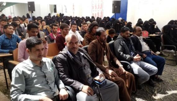فعالية وبازار بمعهد الصمود الطبي دعما للمقاومة والشعب الفلسطيني