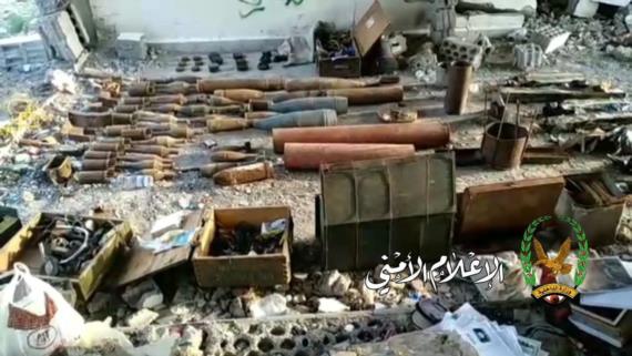 الأجهزة الأمنية في الزاهر بالبيضاء تضبط مخزنا يحوي عبوات وأحزمة ناسفة
