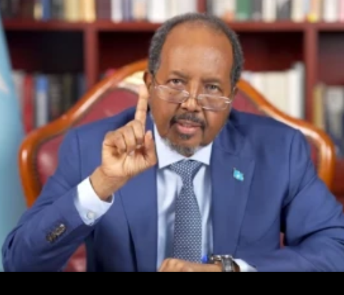 الرئيس الصومالي يؤكد رفض بلاده القاطع للاعتراف الصهيوني بـ