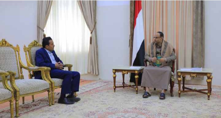 الرئيس المشاط يؤكد على أهمية توثيق جرائم العدوان بحق الشعب اليمني