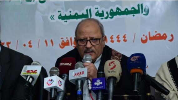 النعيمي يؤكد تمسك القيادة الثورية بمطالب وحقوق الشعب اليمني في إنهاء العدوان ورفع الحصار