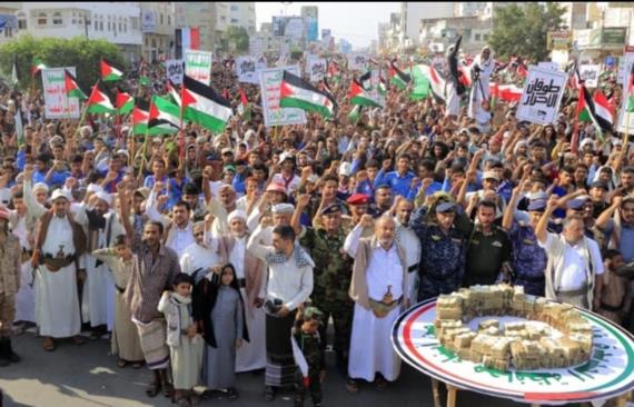 قافلة مالية بمبلغ 25 مليون ريال مقدمة من أبناء محافظة الحديدة لفلسطين (المرحلة الأولى)