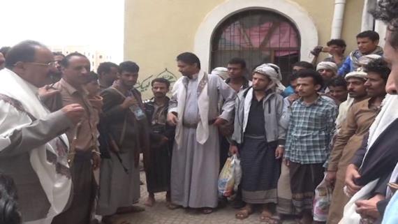 إطلاق دفعة من الأسرى والمغرر بهم بتعز