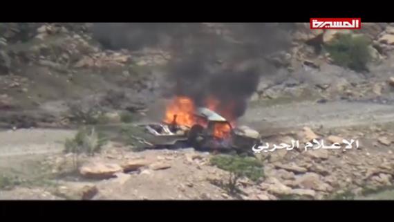 الإعلام الحربي يوزع مشاهد لعمليات عسكرية نوعية في الصلو بتعز