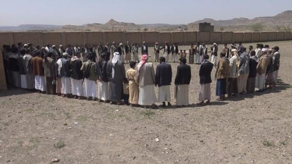 لقاء موسع لقبائل الحداء بذمار يستنكر حادثة اغتيال رئيس الإصلاح في المديرية