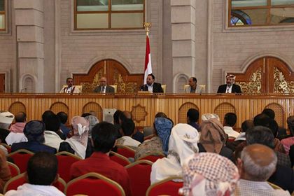 الرئيس الصماد يشدد خلال لقائه شخصيات اجتماعية وعلمائية من تعز على تعزيز الجبهة الداخلية (صور)