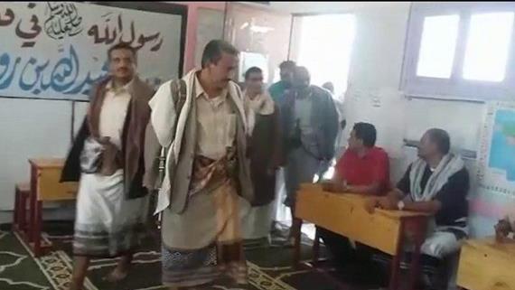 وكيل محافظة البيضاء الجمالي يتفقد عددا من مدارس المحافظة