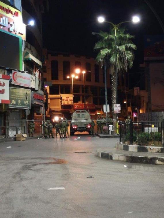 بالصور | قوات العدو الصهيوني تداهم وسائل إعلام وشركات إنتاج فلسطينية