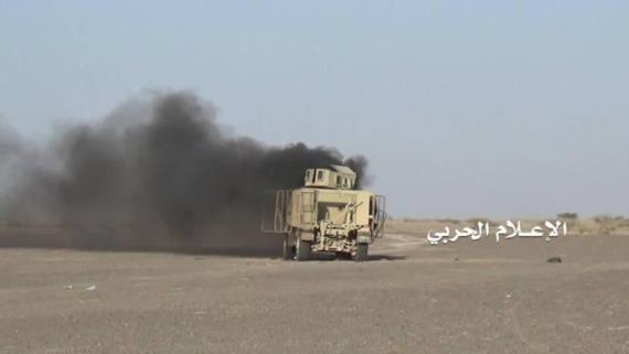 تدمير مدرعة وآلية عسكرية للمرتزقة في جبهة الساحل الغربي