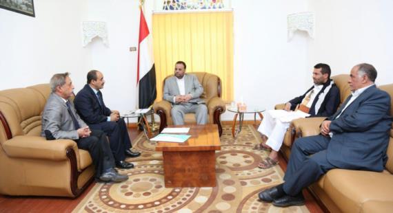 رئيس المجلس السياسي الأعلى يلتقي وزير الأشغال ومحافظ ذمار