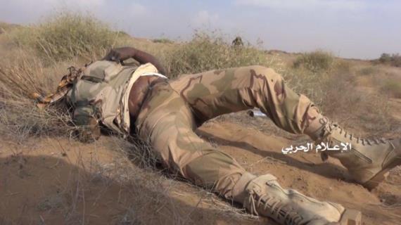 الإعلام الحربي يوزع مشاهد اضافية لجثث الجنود السودانيين في صحراء ميدي (صور)