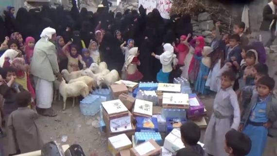 قافلة غذائية من حرائر حجة دعمآ للمرابطين في الجبهات