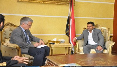 نائب وزير الخارجية يلتقي مبعوث الخارجية السويدية