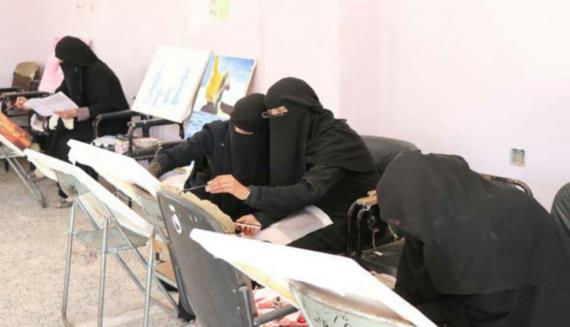 افتتاح ورشة رسم تشكيلي مفتوحة عن جرائم العدوان الأمريكي السعودي بذمار
