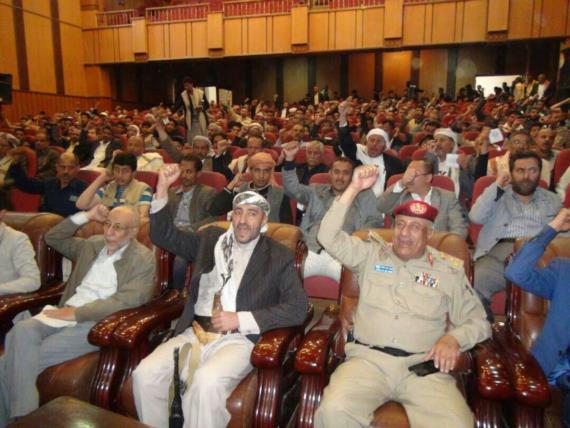 مديرية الثورة بأمانة العاصمة تنظم مهرجان ثقافي تعبوي (صور)