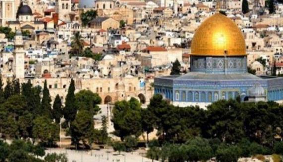  العدو الاسرائيلي يحاصر مقر محافظة ووزارة شؤون القدس