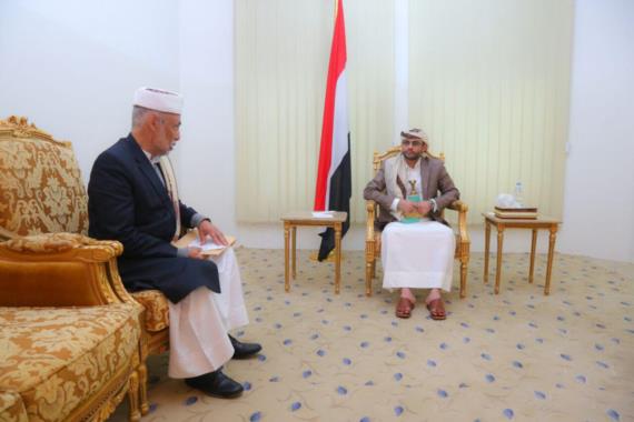 الرئيس المشاط يناقش مع رئيس مجلس القضاء مصفوفة الإصلاحات القضائية