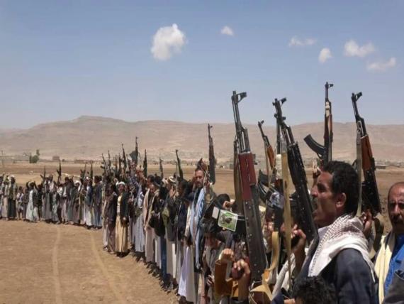 وقفة مسلحة بمحافظة عمران تنديداً باختطاف النساء بمديرية التحيتا (صور)