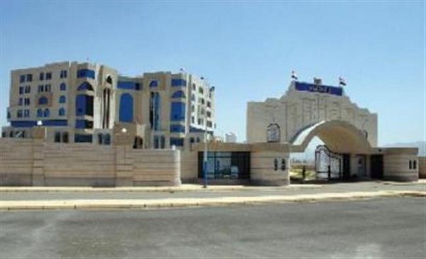 وزارة الإعلام تدعو الوسائل الإعلامية لتصحيح أوضاعها القانونية