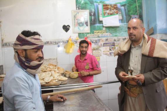 الصناعة تغلق10 مخابز بالعاصمة لمخالفتها الأوزان وتحذر بقية المتلاعبين.
