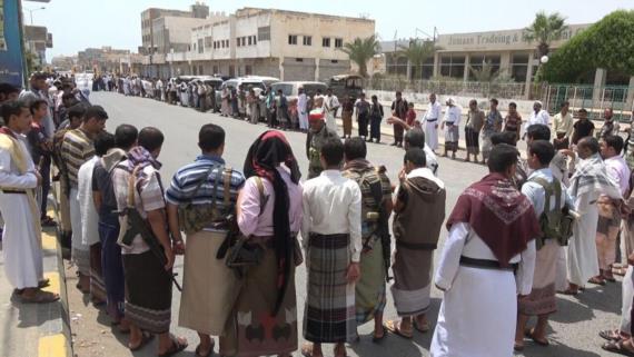 وقفات احتجاجية بالحديدة تنديدا باستمرار العدوان في حصار الدريهمي