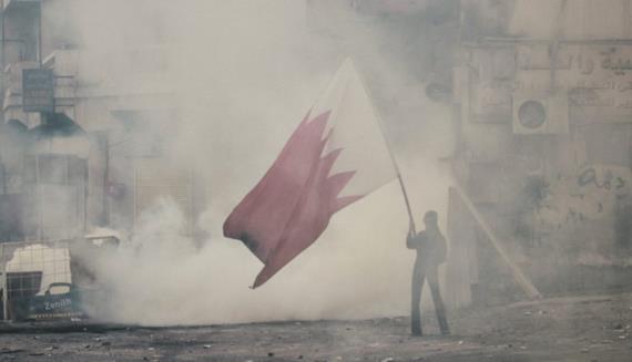 النظام البحريني يمنع المواطنين من الصلاة في مواقع المساجد الذي هدمها
