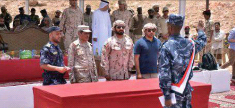 الاحتلالُ ينقلُ 400 مجنّد من أبناء الضالع للتدريب في أبو ظبي تحت اسم قوات مكافحة الإرهاب