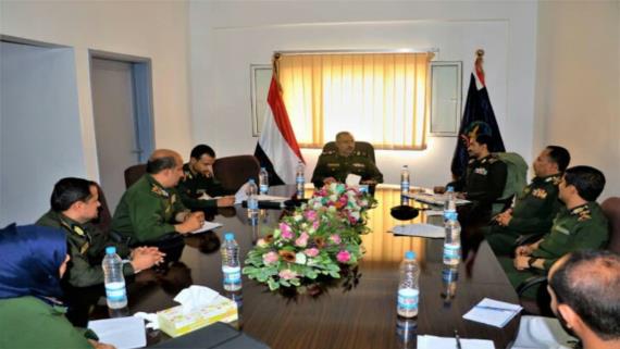 وزير الداخلية يشيد بنجاحات الأجهزة الأمنية في مكافحة الجريمة
