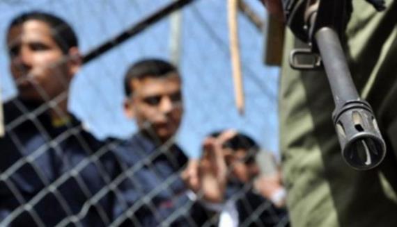 6 أسرى فلسطينيين يواصلون إضرابهم عن الطعام في ظل تدهور خطير لحالتهم الصحية