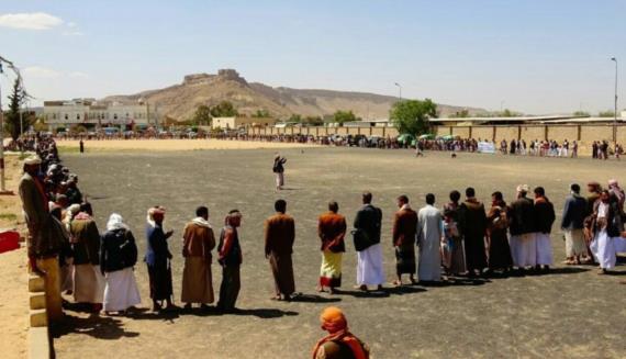 وقفة مسلحة بصعدة رفضا واستنكارا لاستمرار العدوان في حصار الدريهمي