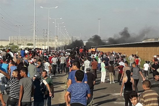 الهيئة العليا لمسيرات العودة تدعو للمشاركة بالجمعة القادمة “مستمرون”