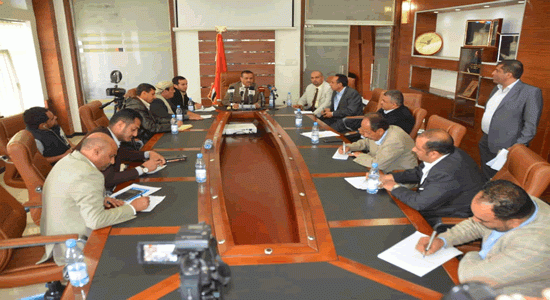 وزارة الصناعة تصدر قائمة بأسعار السلع الأساسية والاستهلاكية