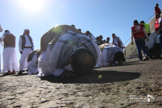 عاد الأحرار