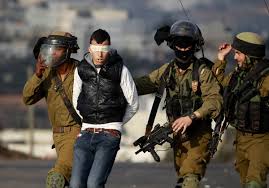 الاحتلال الإسرائيلي يعتقل 8 فلسطينيين من الخليل والقدس المحتلة