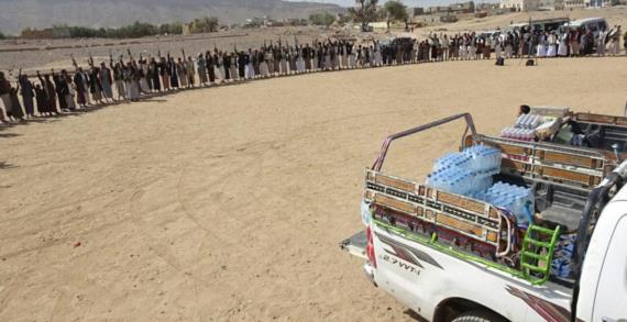 في إطار الدعم والمساندة.. صعدة تسير قافلتين للجبهات