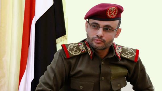 القائد الأعلى للقوات المسلحة يكرم أسرة الشهيد القائد بدرعي وزارة الدفاع ورئاسة هيئة الأركان