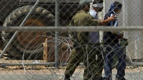 الأسرى الفلسطينيون يبدؤون سلسلة إضرابات داخل سجون العدو الصهيوني