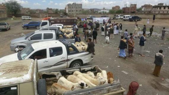 أسرة الطباطبي بأمانة العاصمة تقدم قافلة دعم للمرابطين في الجبهات