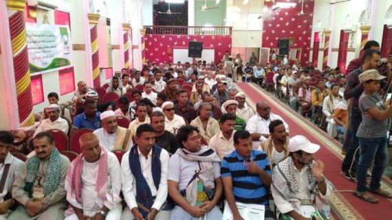 محافظ الحديدة يدشن برنامجا توعويا لتيسير المهور بالمحافظة