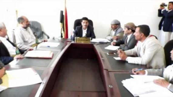 مناقشة الجوانب التنموية والخدمية بالهيئة الإدارية في صعدة