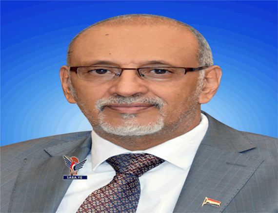 وزير الخدمة يدعو موظفي الدولة للمشاركة في الاحتفاء بذكرى المولد النبوي