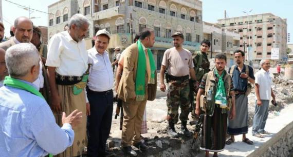 مقبولي وقحيم يتفقدان عددا من المشاريع بمحافظة الحديدة