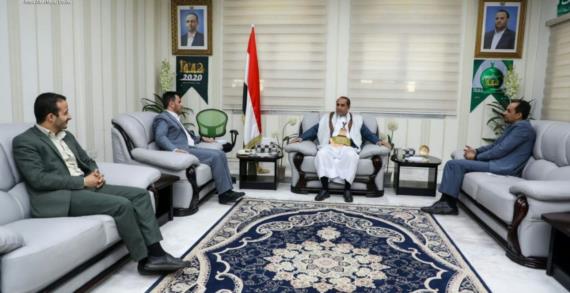 مدير مكتب الرئاسة يلتقي المدير التنفيذي للهيئة العليا للأدوية